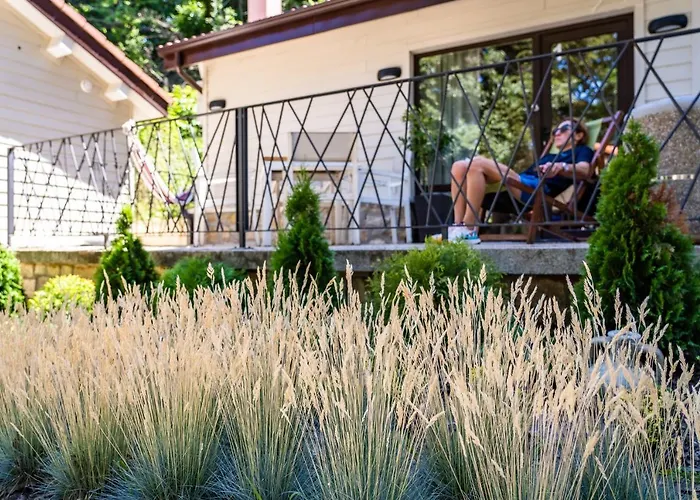 къщички синьо лято, черноморец - - Blue Summer