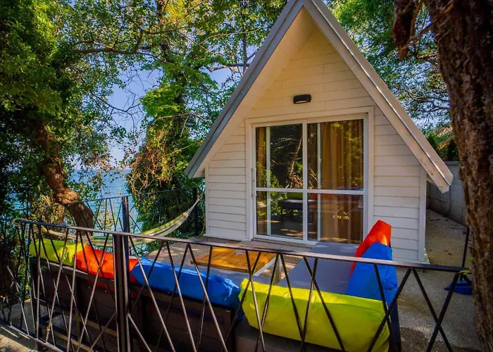 къщички синьо лято, черноморец - - Blue Summer Casa de Férias Varna