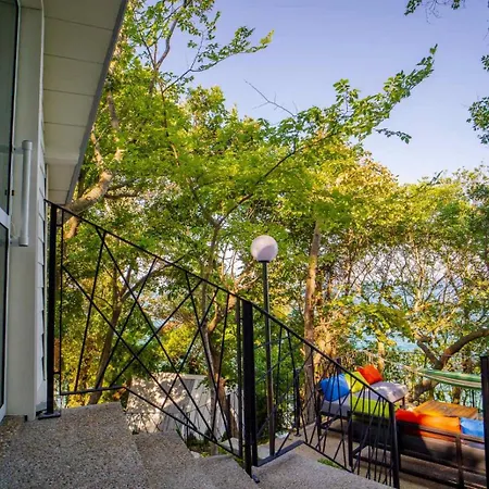 къщички синьо лято, черноморец - - Blue Summer Holiday home