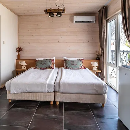 Ferienhaus къщички синьо лято, черноморец - Blue Summer Houses, Chernomorets *