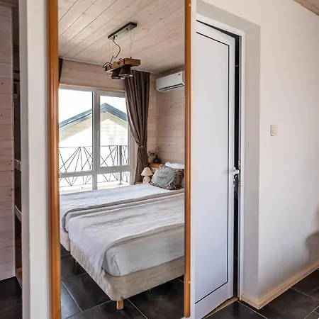 къщички синьо лято, черноморец - Blue Summer Houses, Chernomorets *