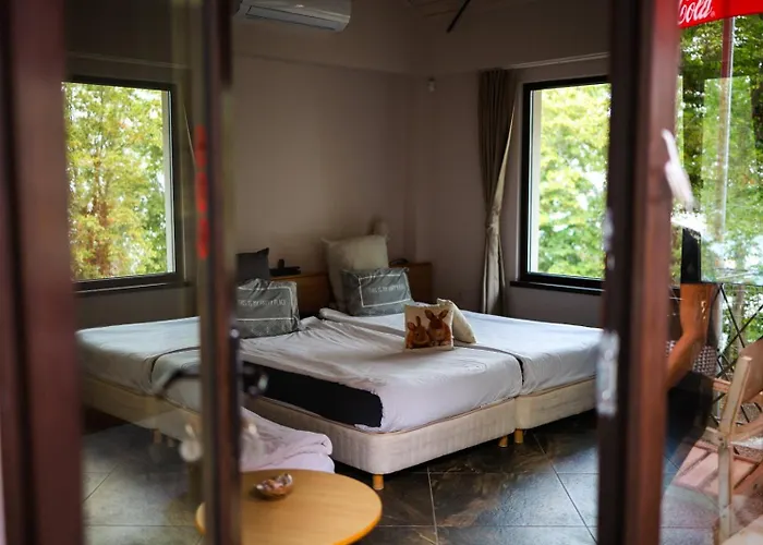 къщички синьо лято, черноморец - - Blue Summer Varna